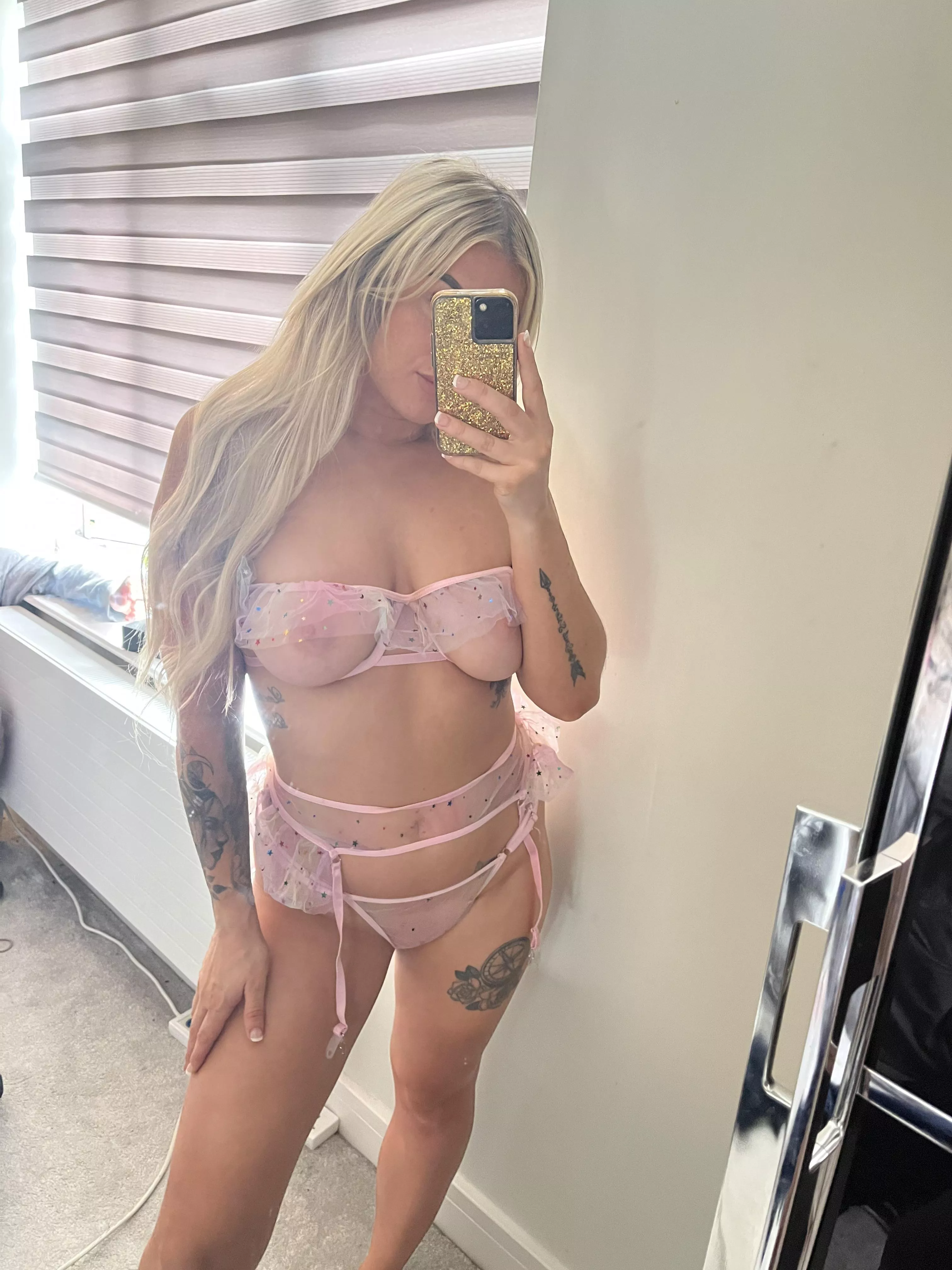 Good girl or brat? posted by Naughtyirishslut