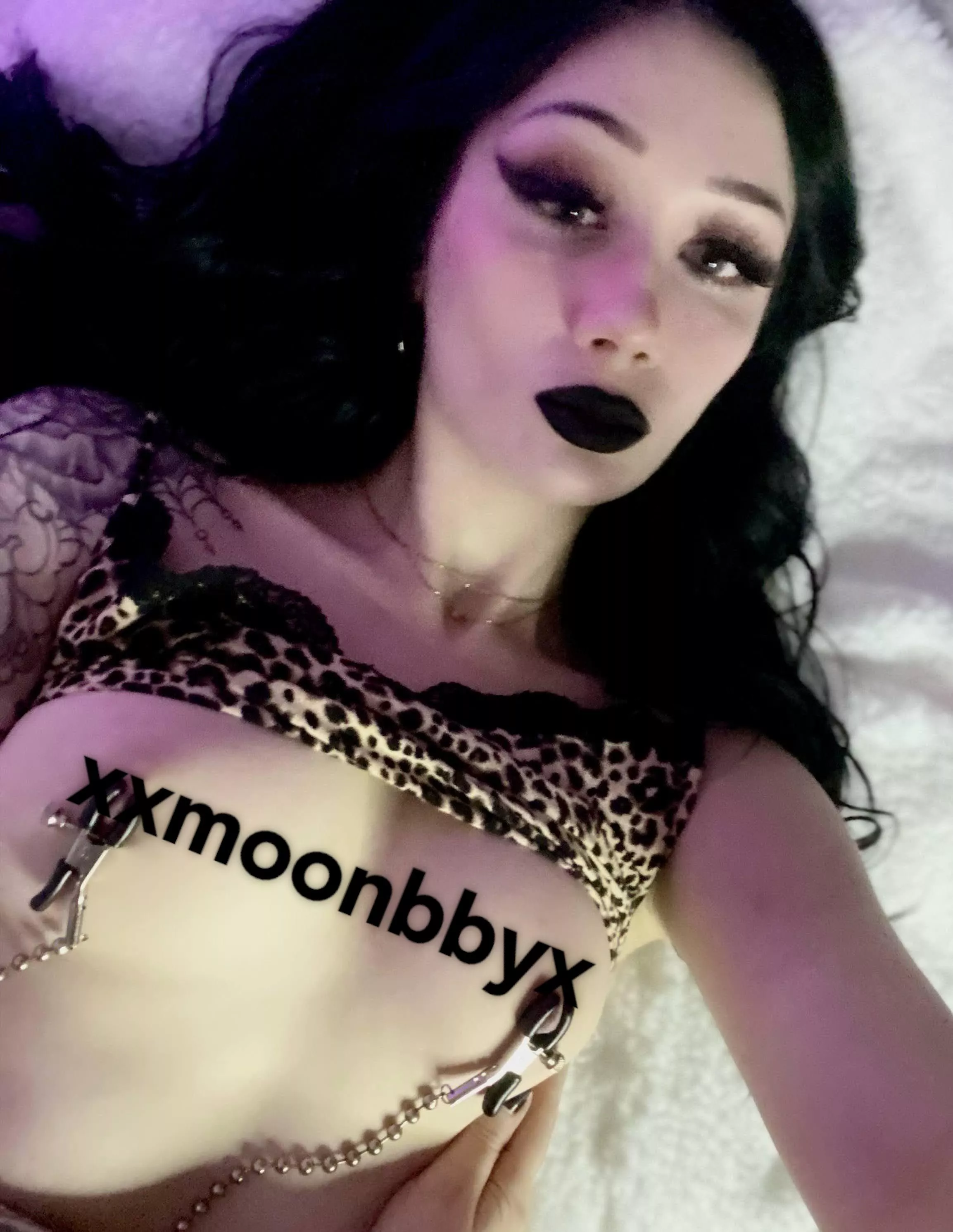 good morning 😈😈🖤 posted by xxmoonbaby
