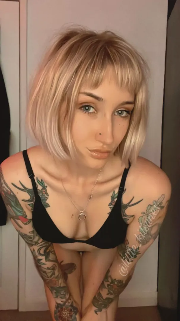 good morning 🥰 posted by little_kitsunex