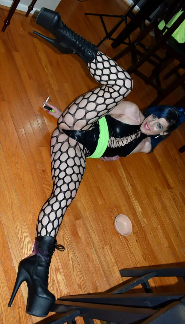 Good morning, 40[F] Pleaser Adore 1020, sz 7. posted by RaveNEsq69