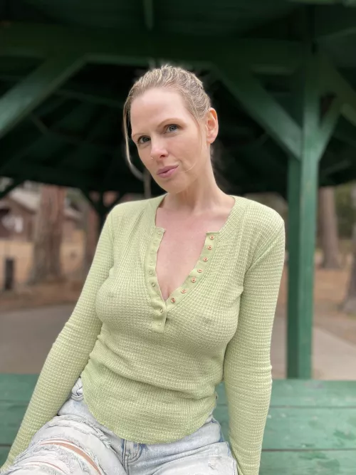 Good morning by iamSkylerXO