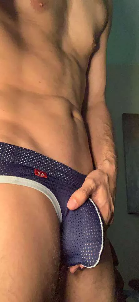 Good Morning posted by Throwaway8Hung