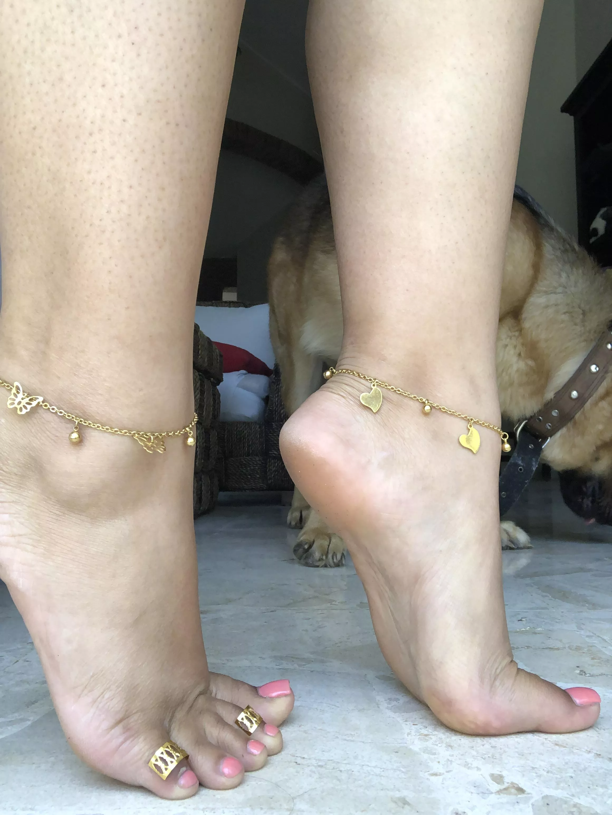 Good morning ☺️ posted by Feetpics0o-