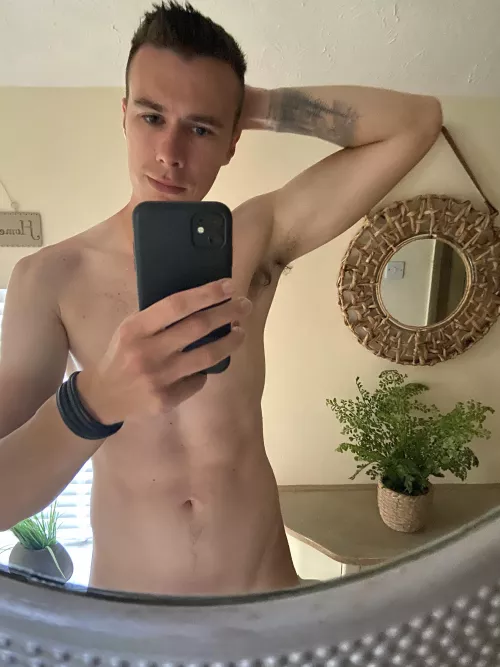 Good morning 😝 by JoshWH92