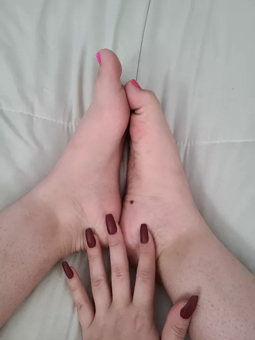 good morning 🌞💋 by thefeetpix2022