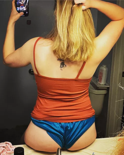 Good Morning all 🌞 Who else is ready for a hot cup of coffee? by Jenni10four