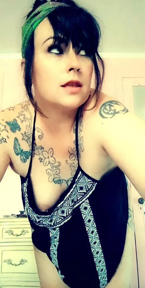 Good morning babes posted by MistyPlay