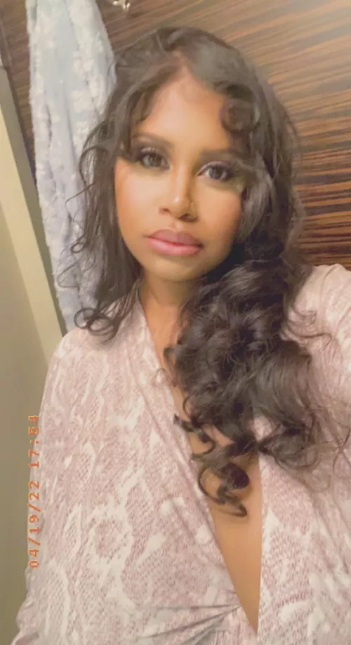 Good morning. Bathrobe selfies anyone? :) by serveyourqueen