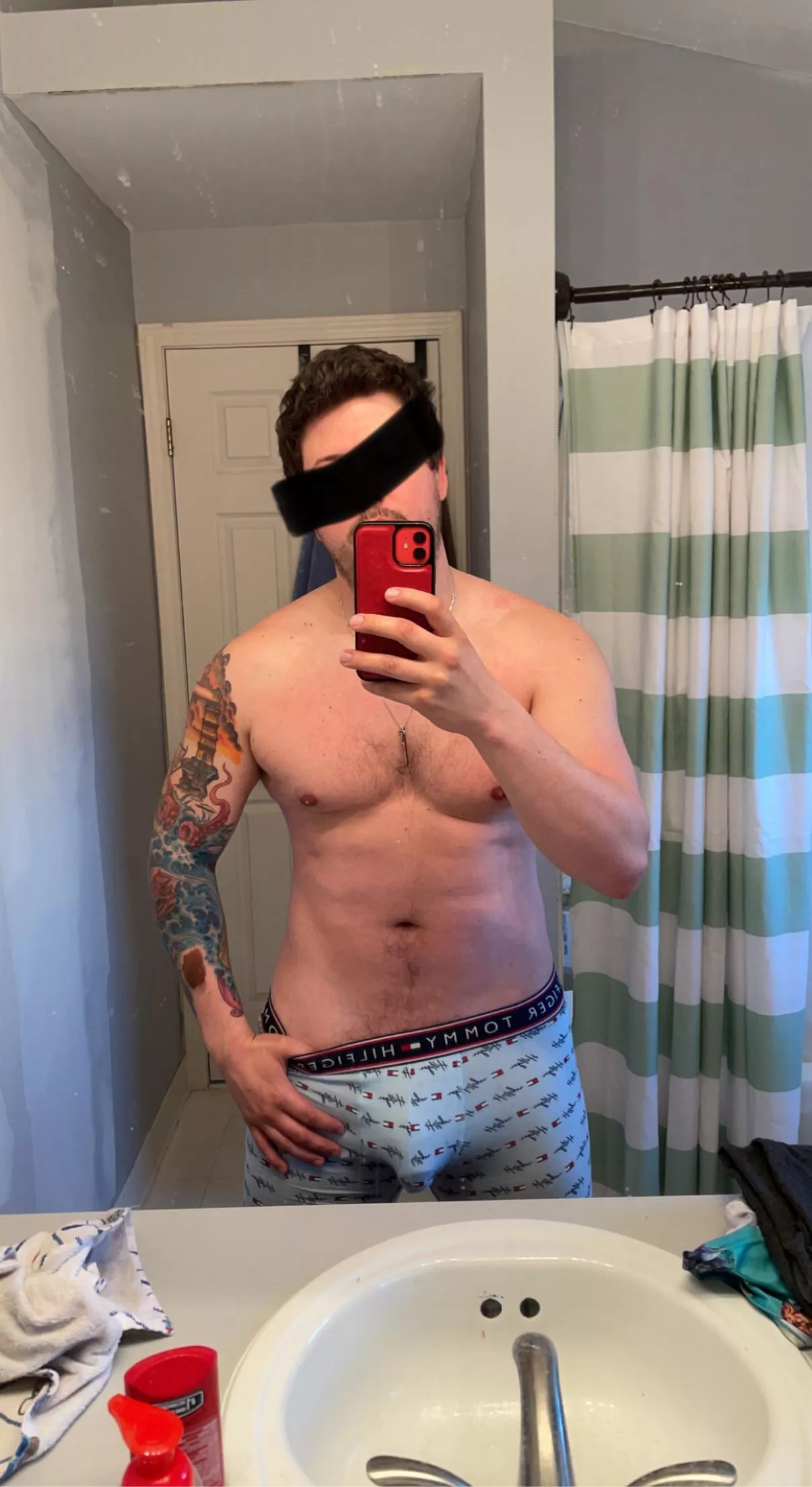 Good morning bulge lovers posted by BullingForNerds