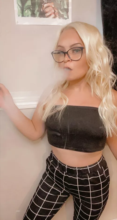good morning daddy 😈😘 by blondebaby420_