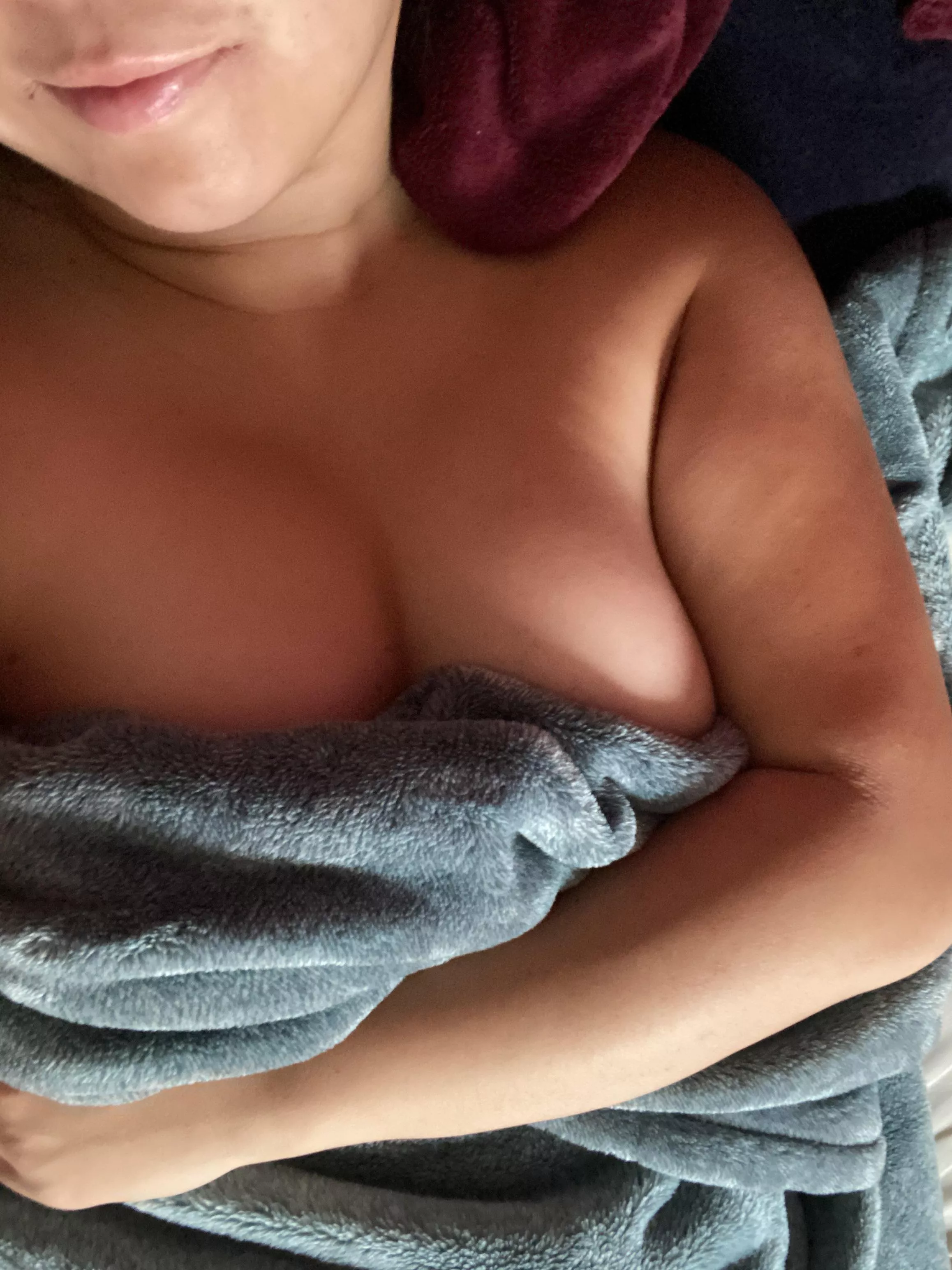 good morning [f]ellas ☺️🌤 posted by toxxicivy