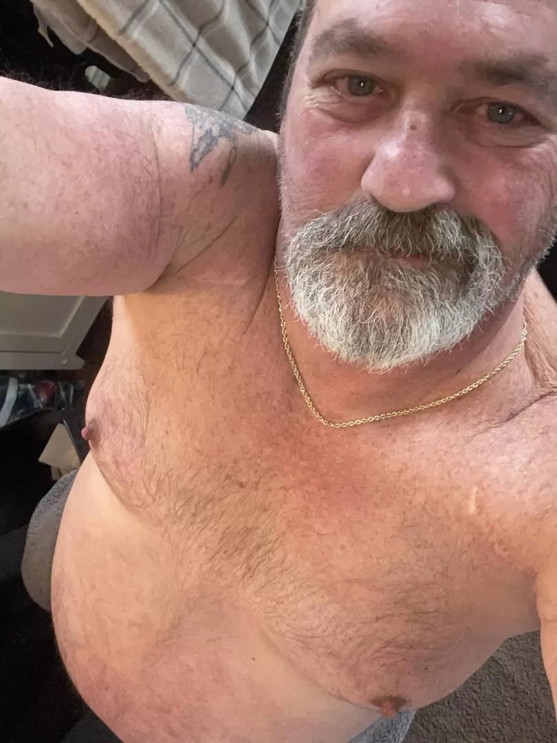 Good morning from this chubby dude posted by bigguy11953