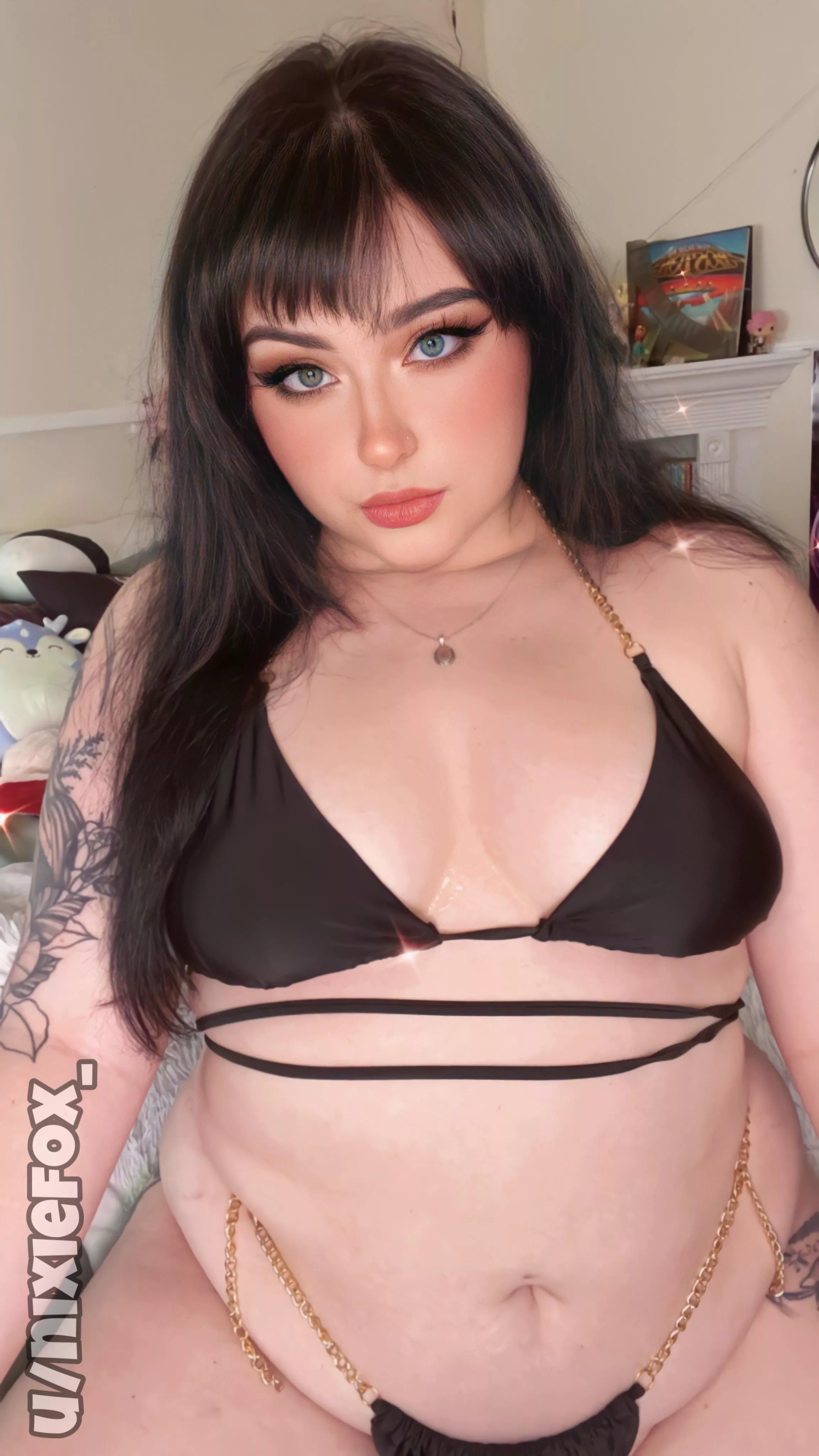 good morning 🌤 here to help you start your day off right posted by nixiefox_