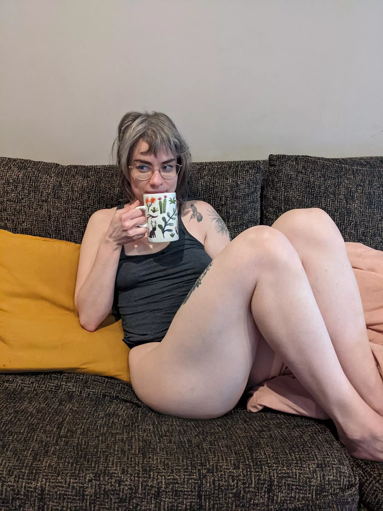 Good morning lovely people! What's an egirl's favorite band? SIMPle plan! posted by misssilverwitch