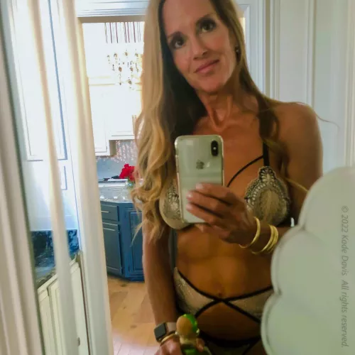 Good morning Reddit. <3 by kade_davis