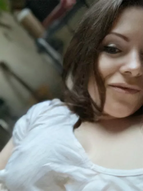 Good morning Reddit! (37f) by speaking_moistly