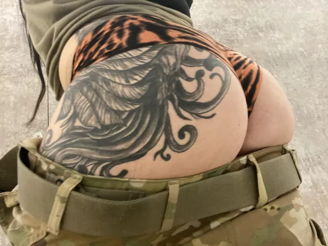 Good Morning Reddit! ☀️ Hope this brightened your day 😏 [BA] by xxravenstormxx