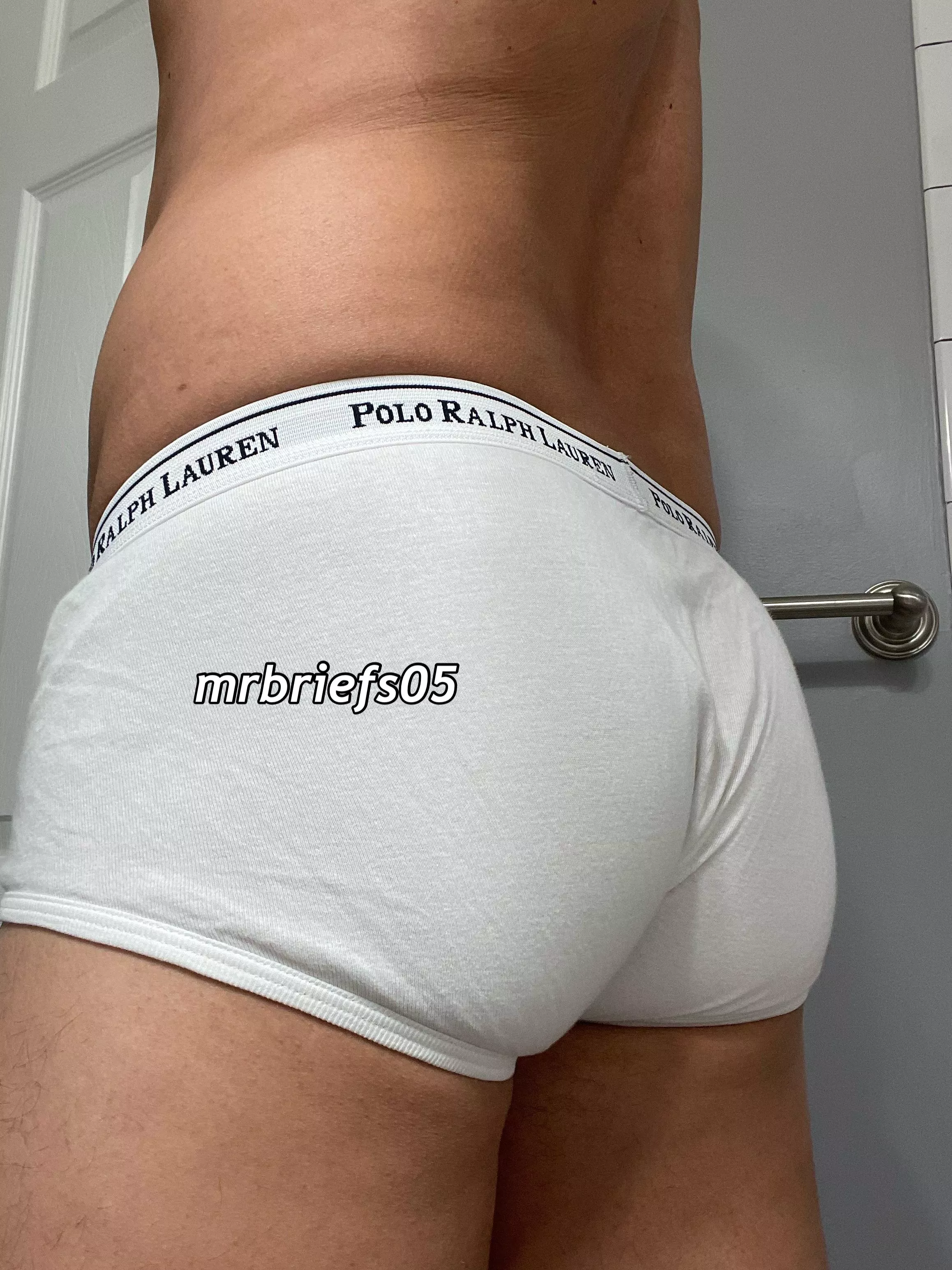 Good Morning, Rise And Shine…Time For A Shower 🤍😘 posted by mrbriefs05