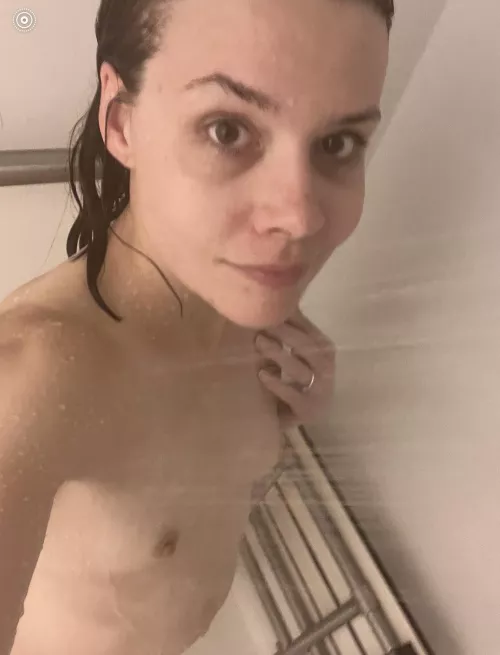 Good morning shower by Workingmilf84