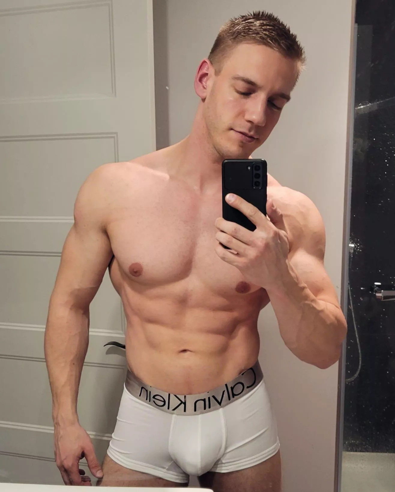 Good morning 💙 posted by John_fitness91