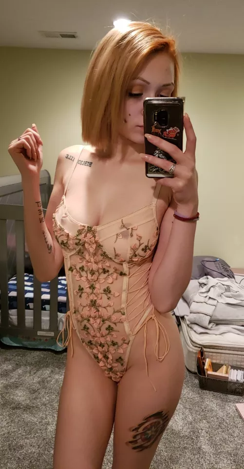 Good Morning 🙈🙈 by nichollssandwhich