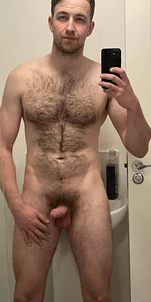 Good morning to all the ladies out there! by pipelayingbossman