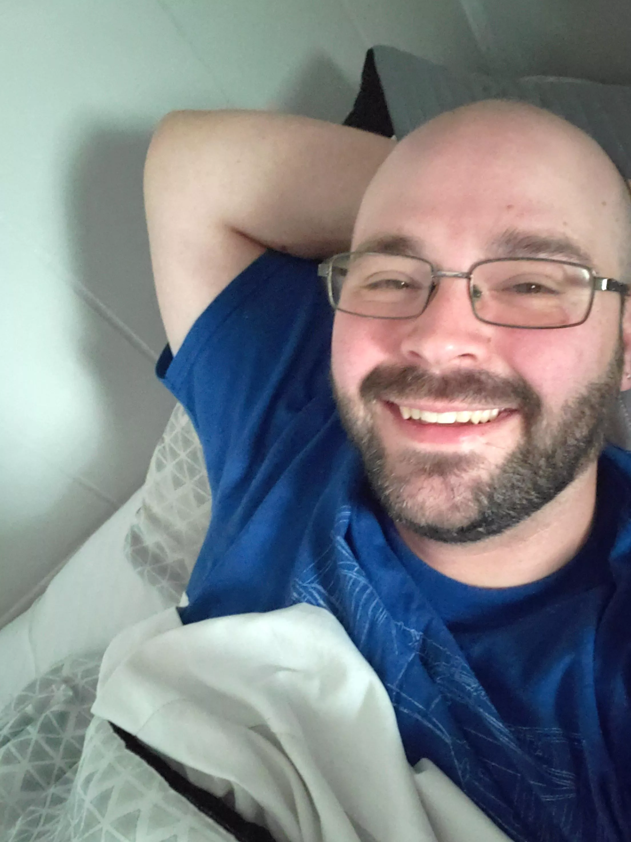 Good morning to all you cute gaymers! 😘 posted by vertigo321