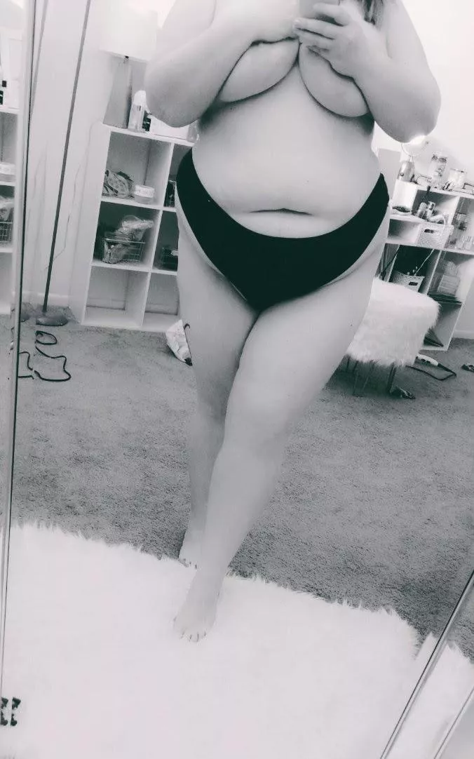 Good morning to cute guys that like fat girls only posted by fatter_irl