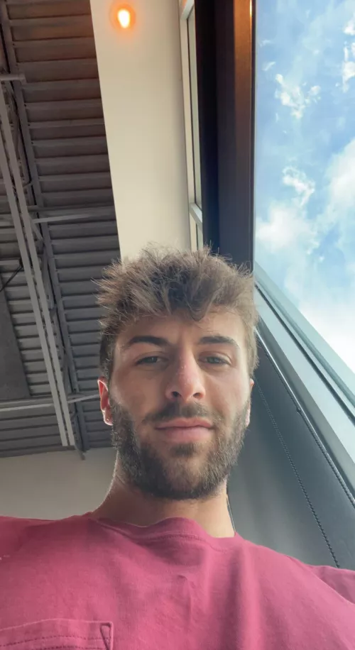 Good Morning World by DerekAndrewsXXX