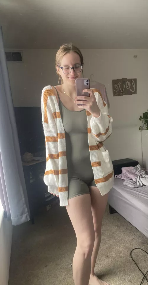 Good morning :) by Peachesandcreampie13