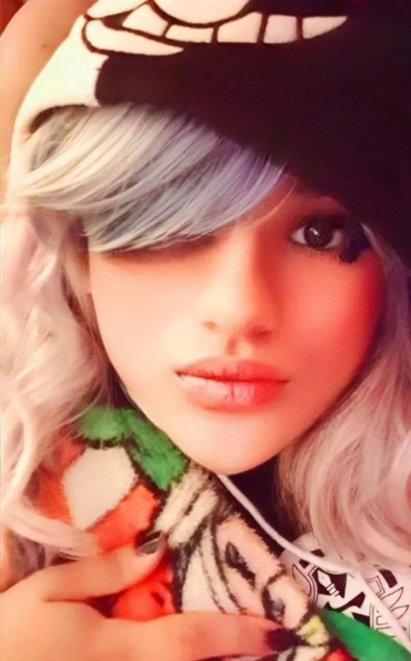 Good night 💅 posted by SabinaFemBoy