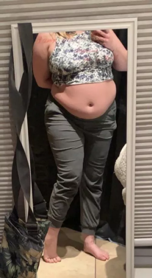 good night everyone! 💖 by bigbellyblonde