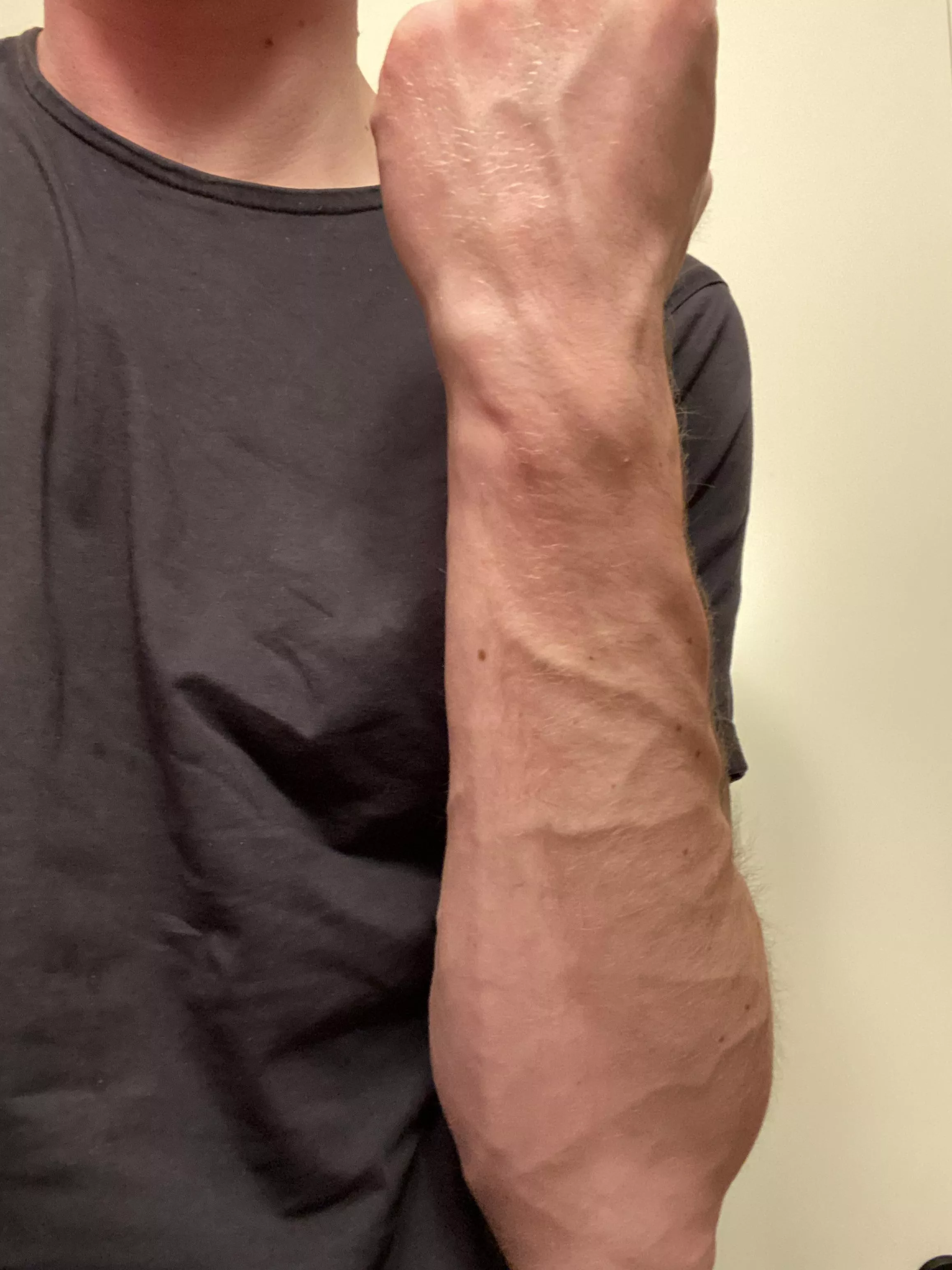 Good night 😘 posted by DirtyBigHands