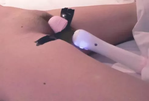 Good submissive can come for session 🦶❤️ posted by Domandsublike