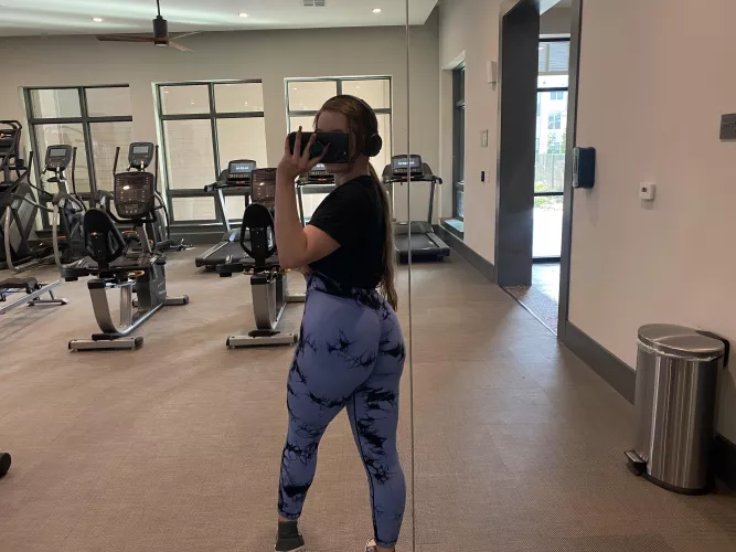 Goodnight 🌙 [altgirl] by starrsusedpanty