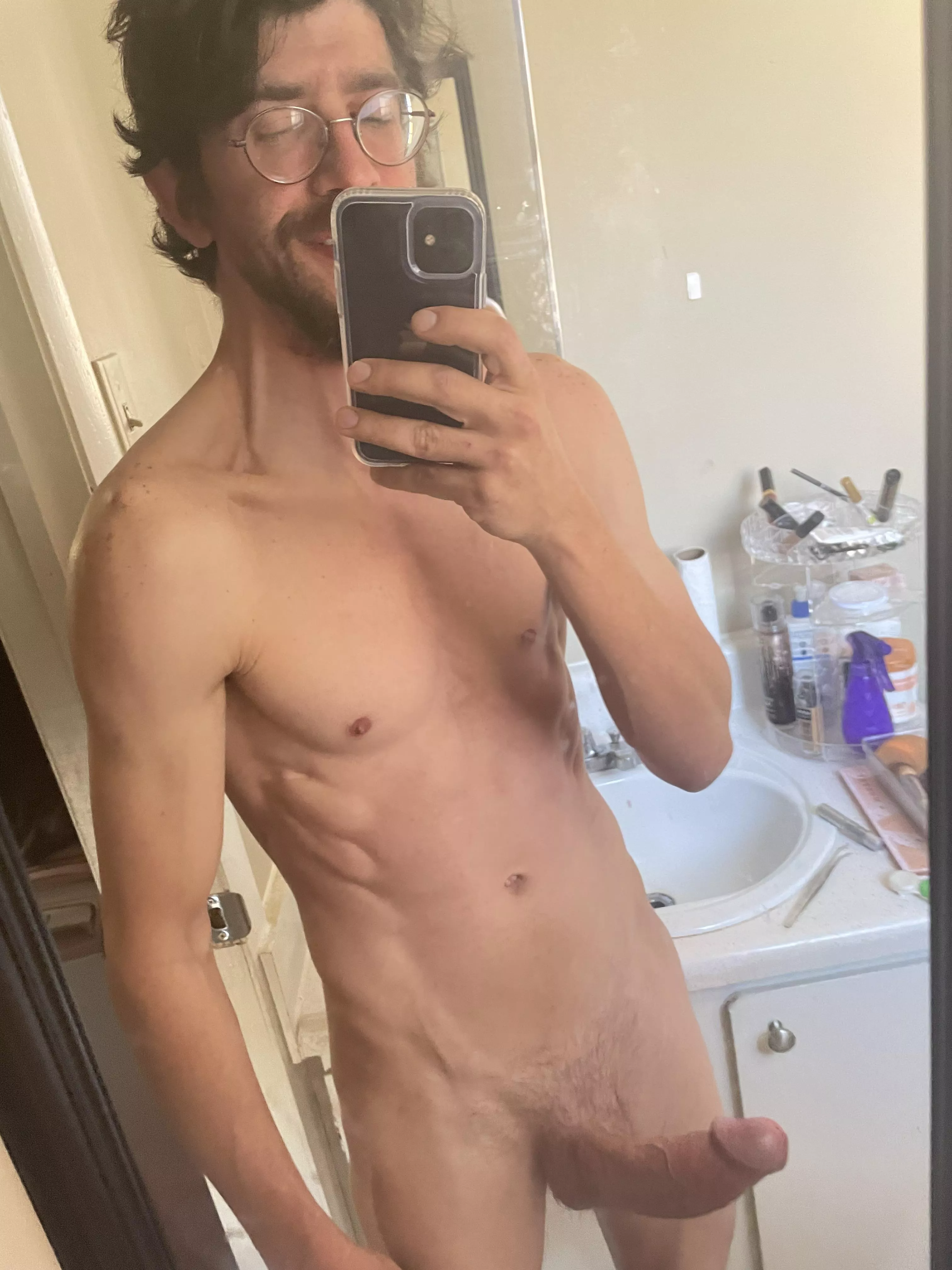 Gooooood morning 😘 posted by chopped_n_screwed