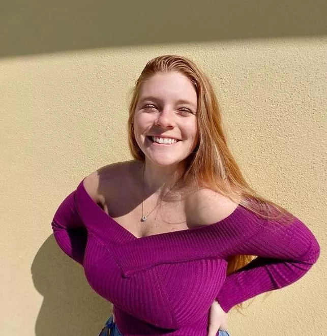 gorgeous smile posted by Lev-Parnas