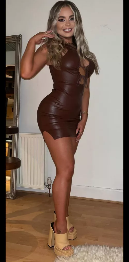 Gorgeous Wipeclean Chav by rall915