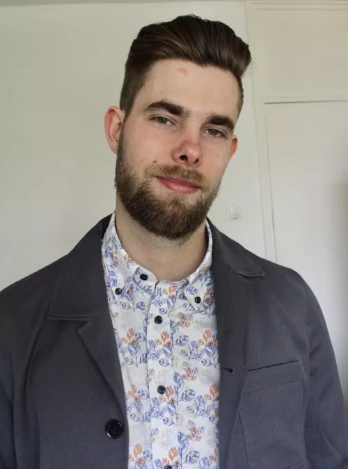 Got a haircut 😊 by Helianthusdad