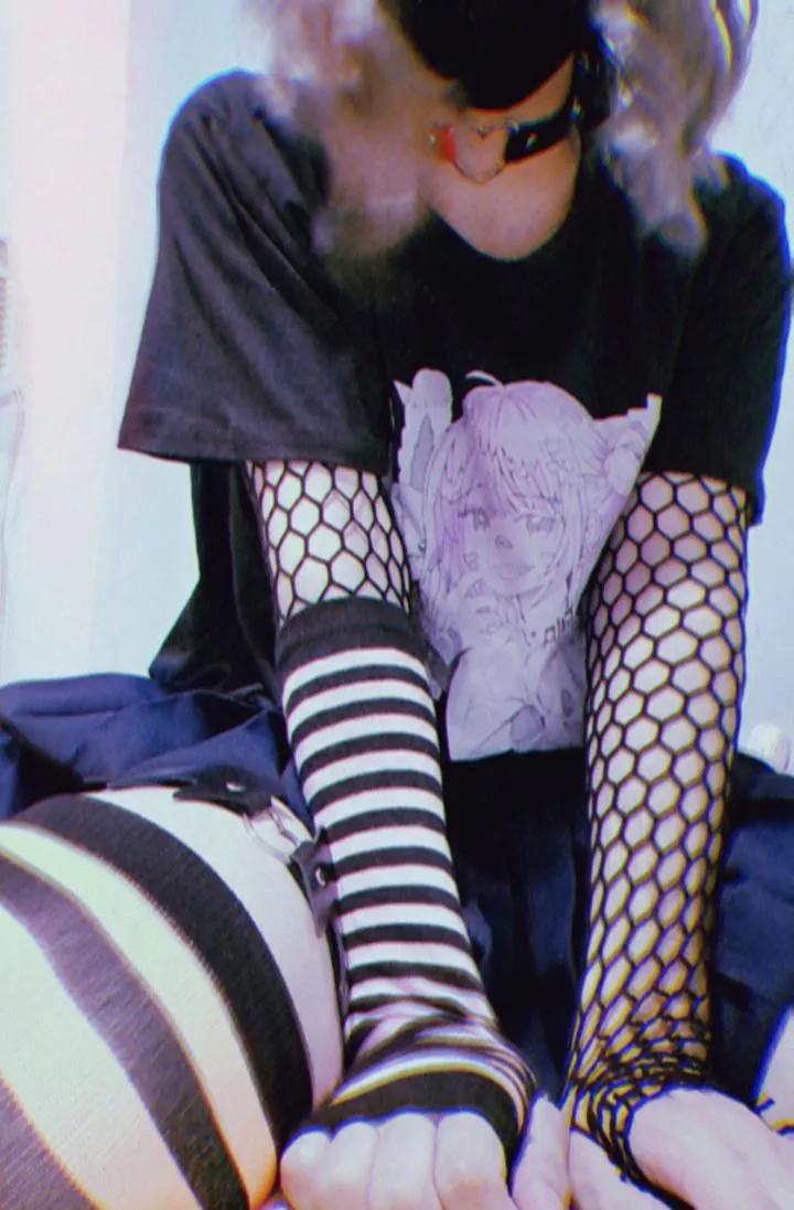 Got a lil creative with the outfit today, what do ya think? posted by Otaku1Up