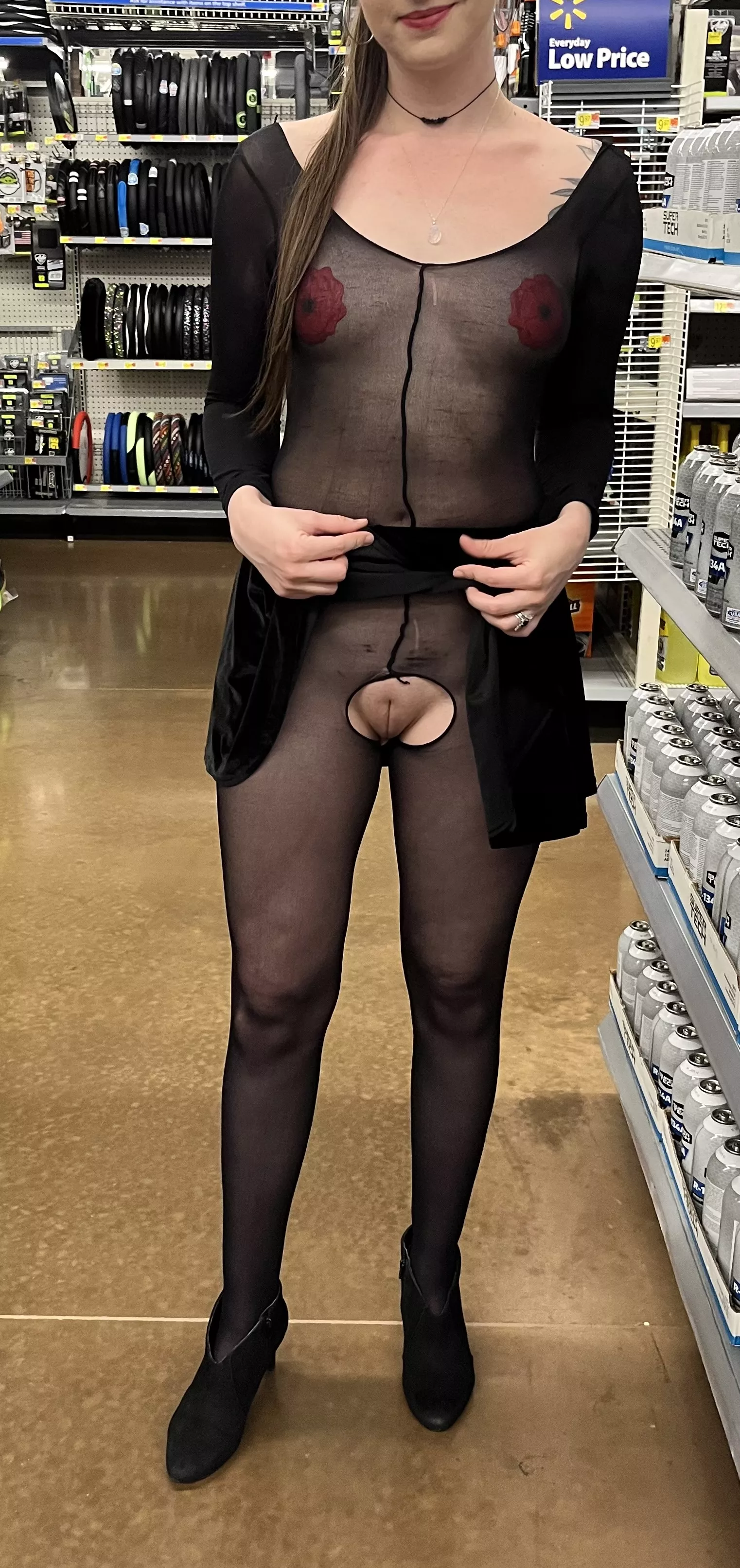 got a lot of stares wearing this out (f) posted by kissandtellanna