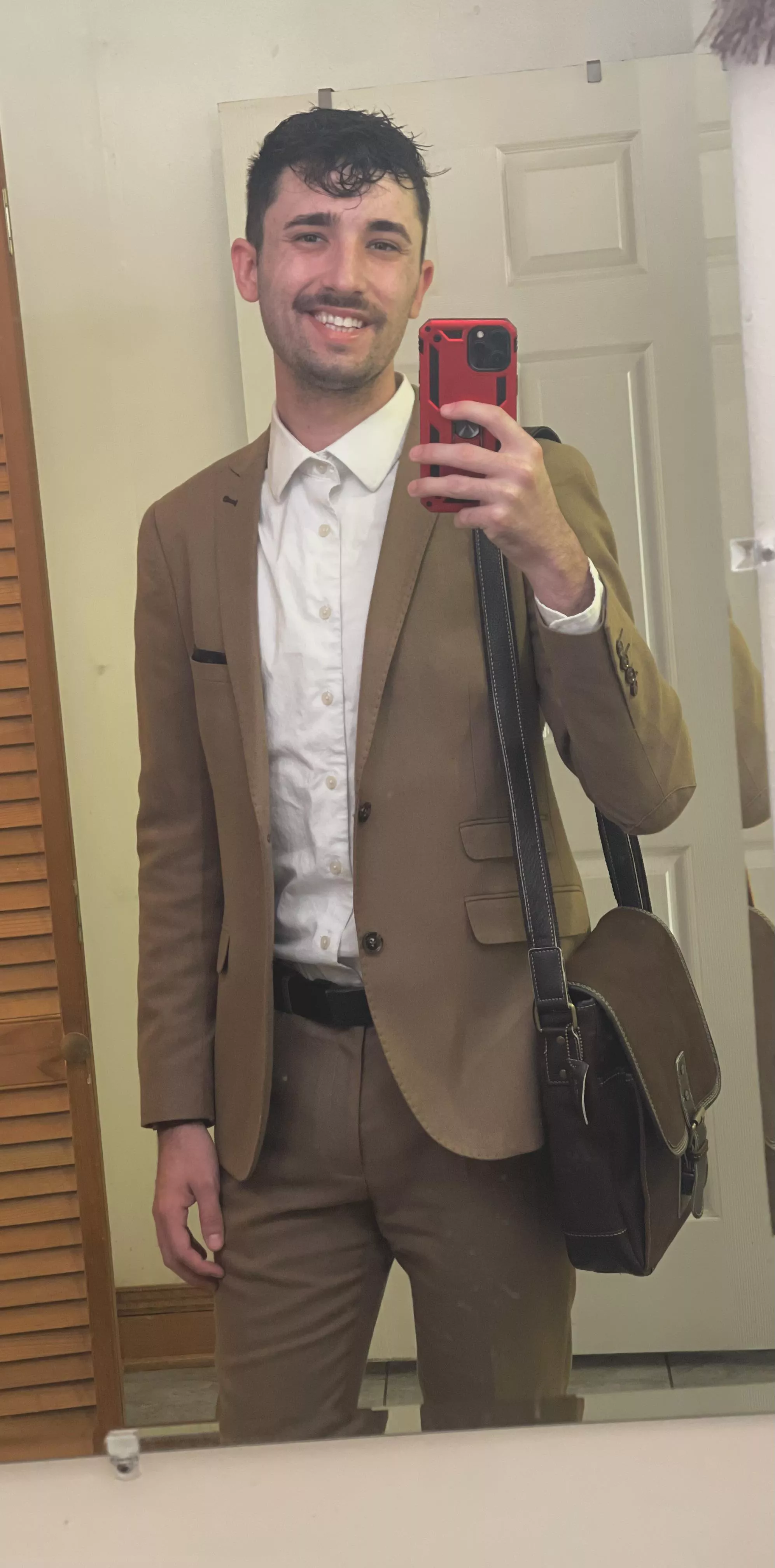 Got a new bag for work! Just big enough to hide my Switch in 😂 posted by UpsideDownOnly