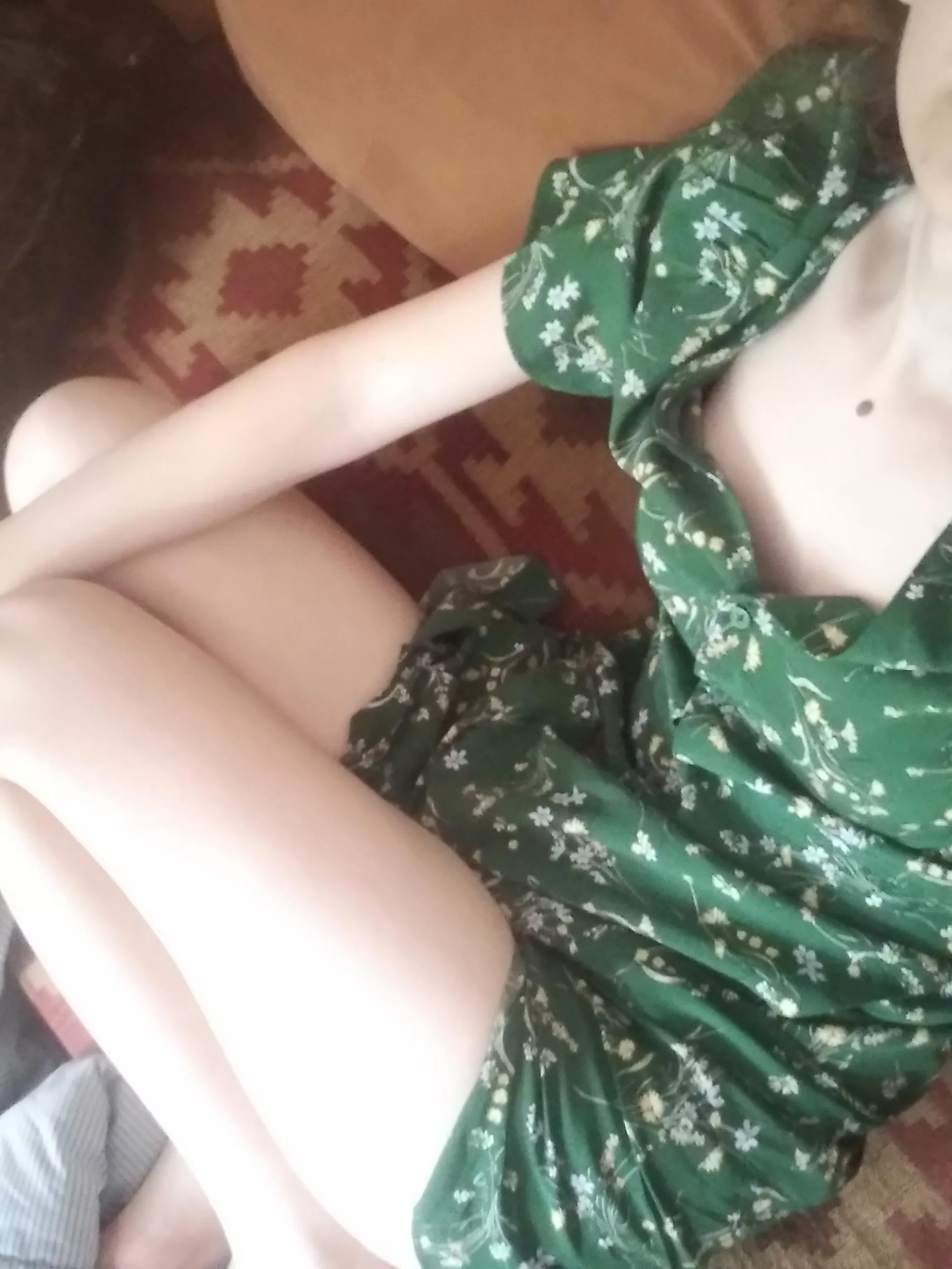 Got a new dress~ posted by kxBk2pcZ7zrG6dP