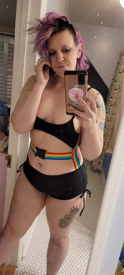 Got a new swim suit 🌈🖤 it's still rainy here in Portland but can't wait for the sunny days ☀️ by emiluff09