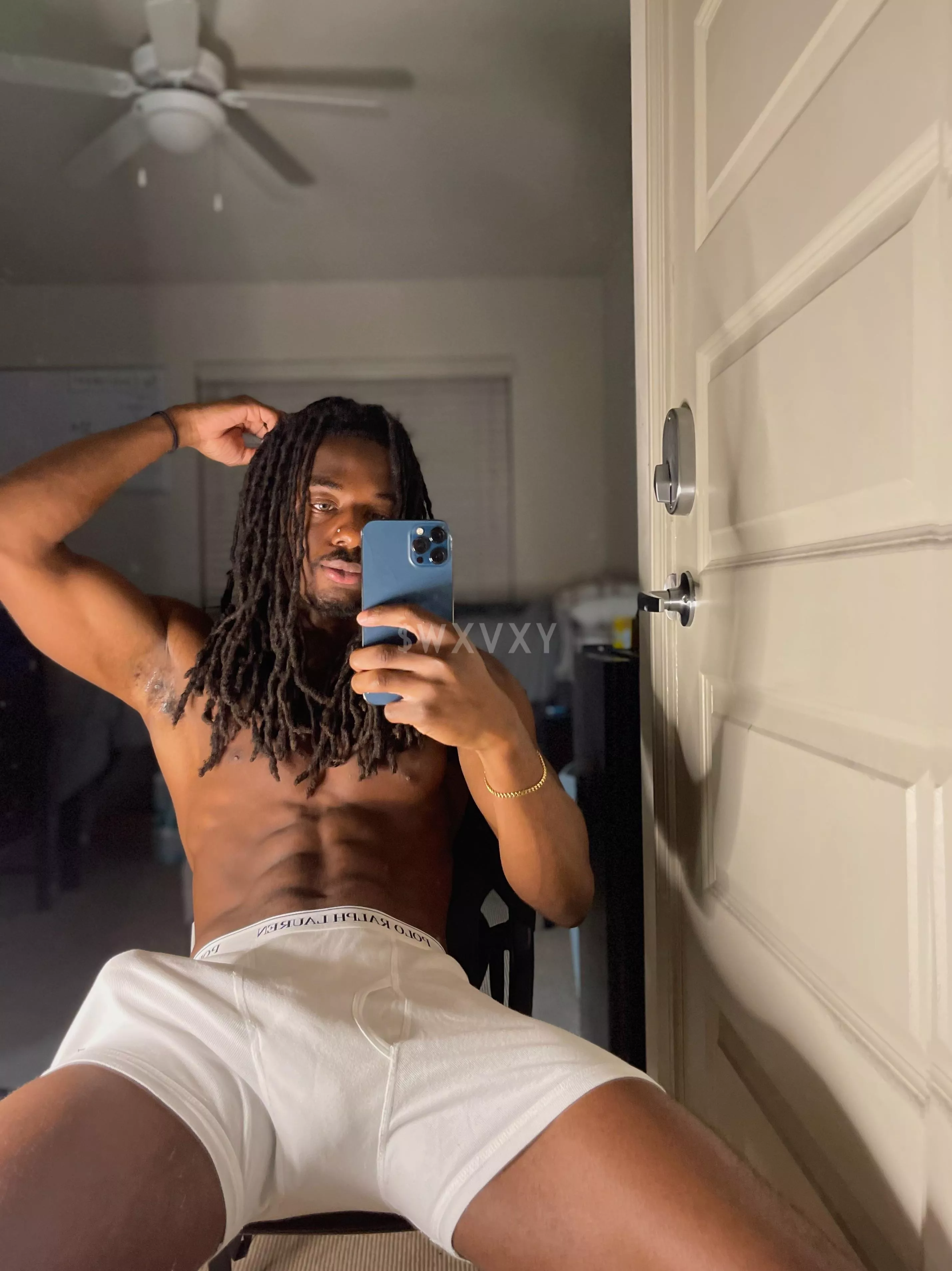 Got a package for you 📦 posted by camsonlyfans