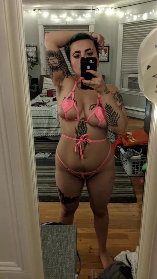 got curves??? by belonggun