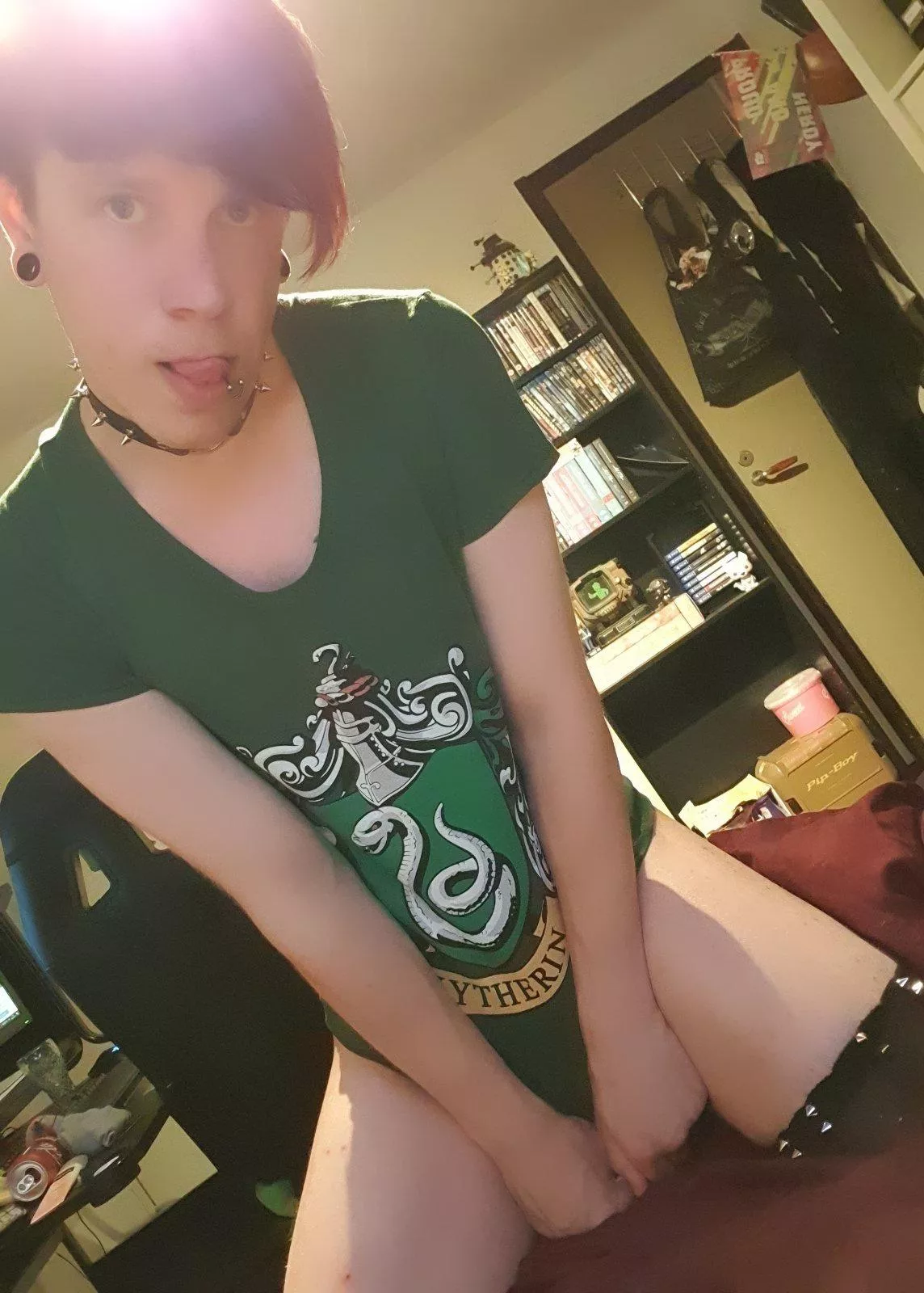 got home from work, ready to relax 🥺 posted by punk-femboy