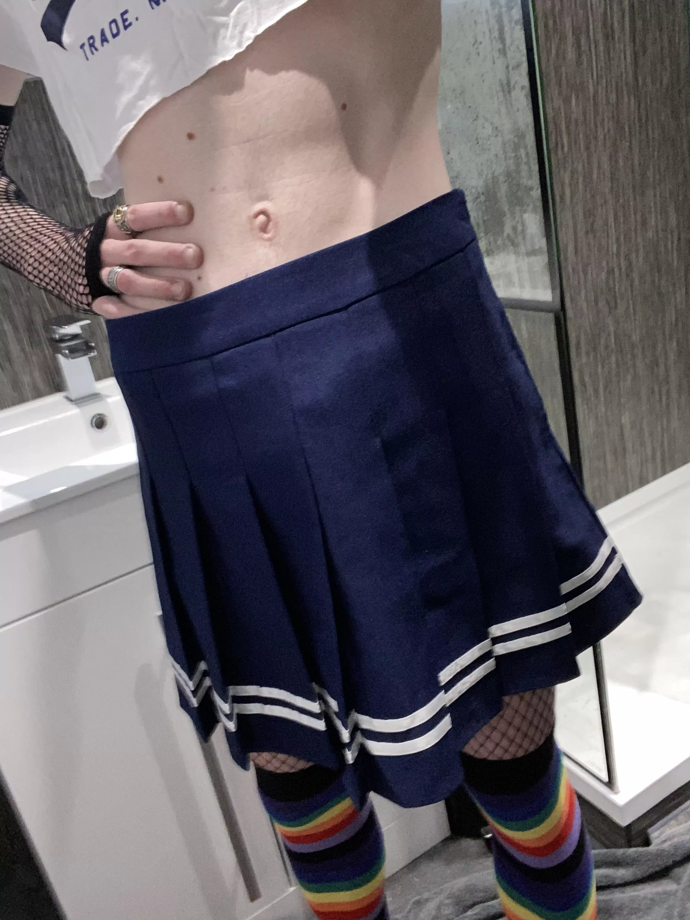 Got my first ever skirt! Excited to wear it ^^ posted by Yoteth_outa-here