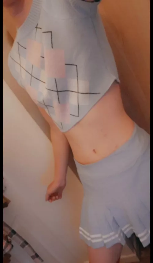 got my first matching outfit to match my first post here! Wanted to show off to some accepting people :) by beepboopthrowawayacc