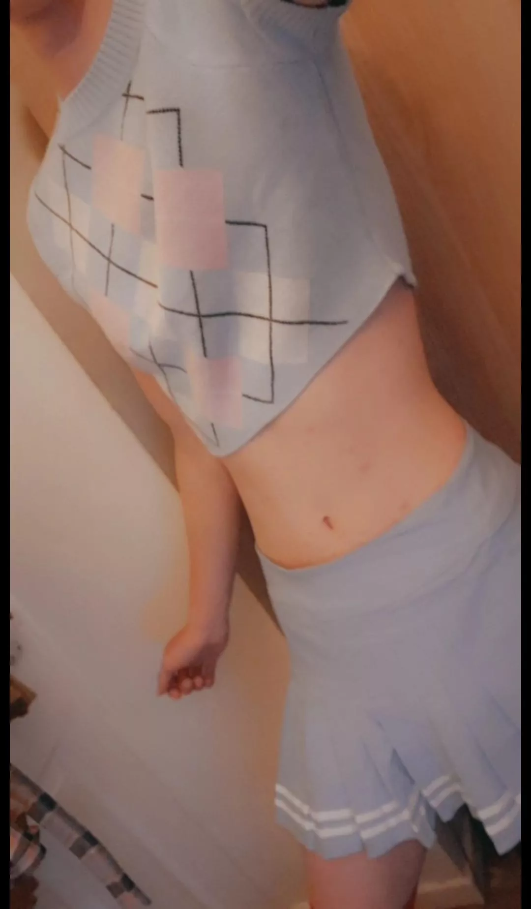 got my first matching outfit to match my first post here! Wanted to show off to some accepting people :) posted by beepboopthrowawayacc